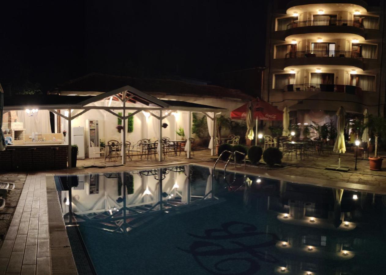 Guest House Palazzo ビャラ エクステリア 写真
