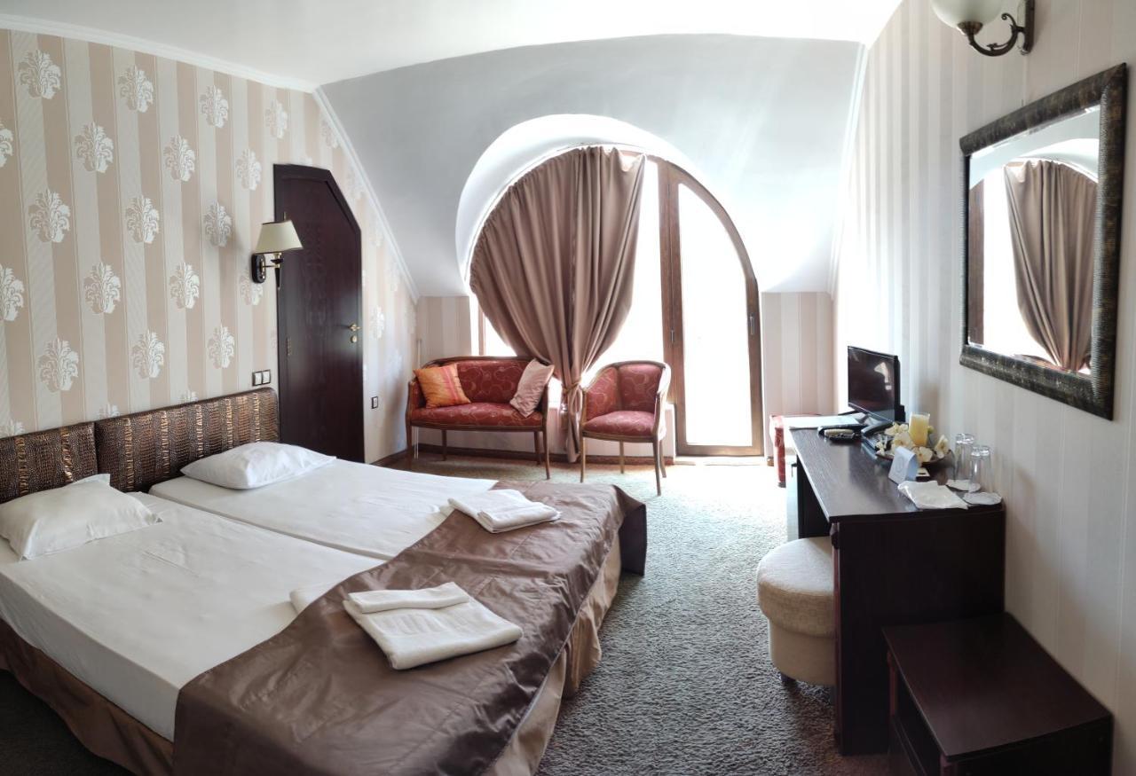 Guest House Palazzo ビャラ エクステリア 写真