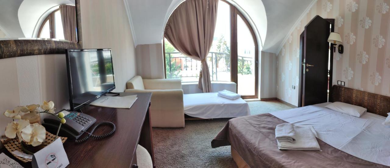 Guest House Palazzo ビャラ エクステリア 写真